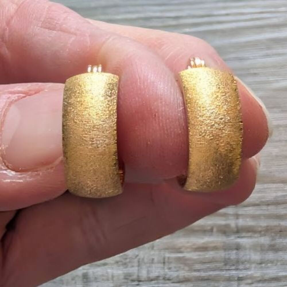 ​Vintage MONET Wide Hoop Earrings Brushed Gold Tone Clip On 3/4"
